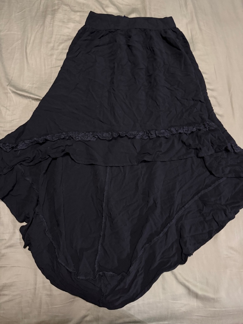Hot Topic Black High-Low Lace Trim Skirt